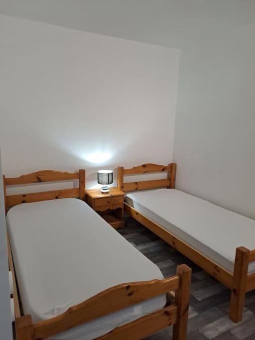 ג'רארדמר Appartement Residence Les Dryades Avec Vue Montagne מראה חיצוני תמונה